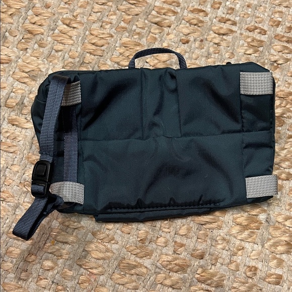 REI CO-OP green belt Bag - Picture 5 of 6